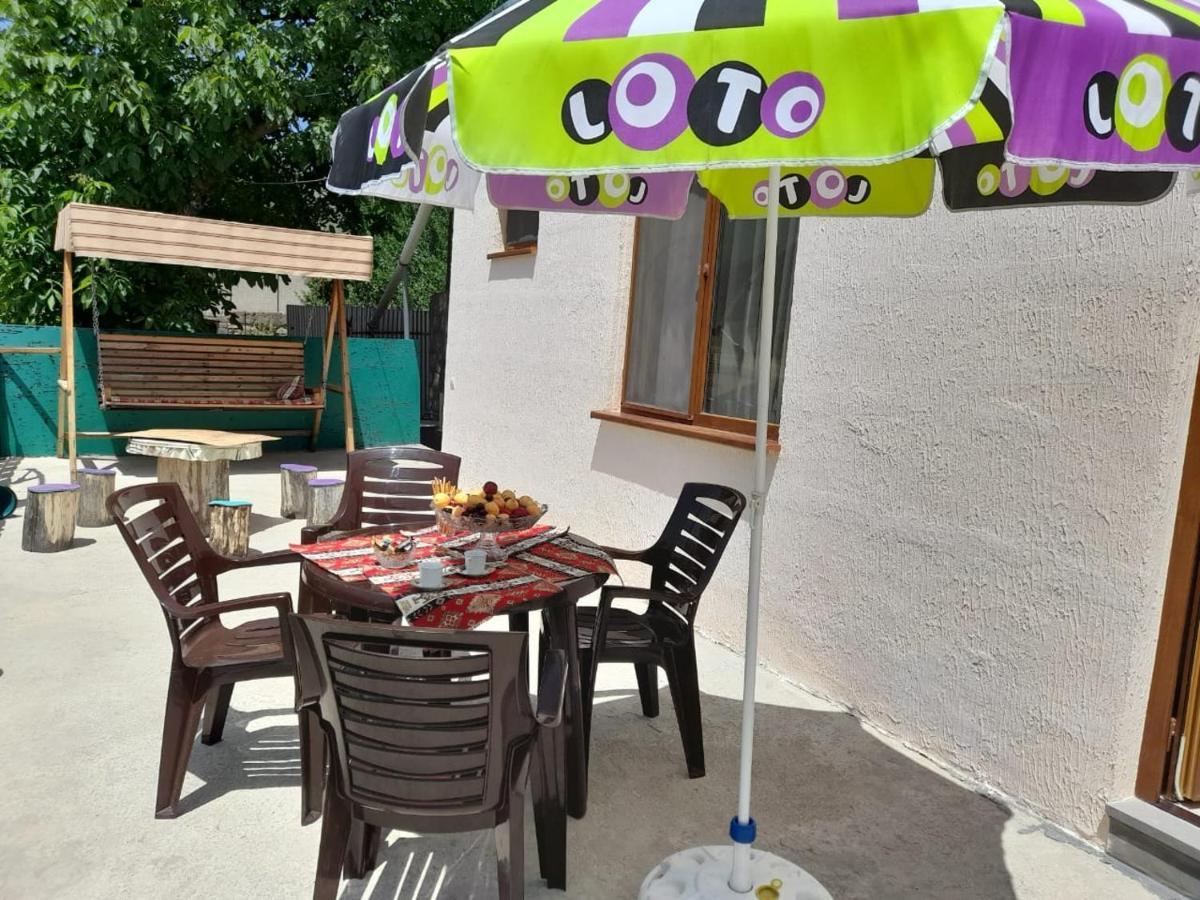 Ana-Maria Bnb Tatev Esterno foto