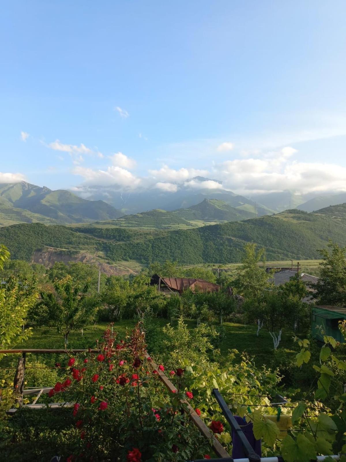 Ana-Maria Bnb Tatev Esterno foto