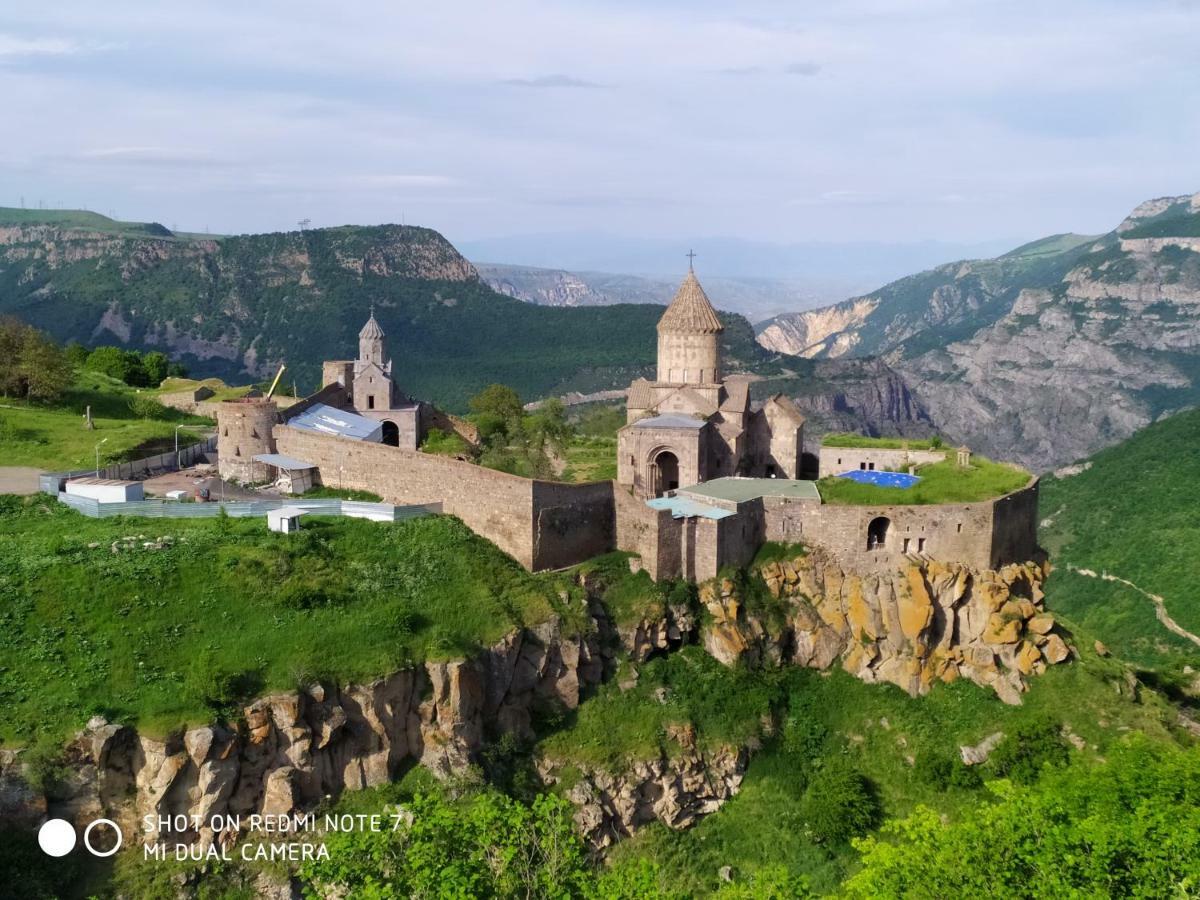 Ana-Maria Bnb Tatev Esterno foto